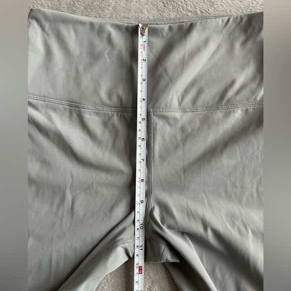 ALALA Love Tight Ballet high waisted Leggings gray Mesh panels Size M - Picture 9 of 12